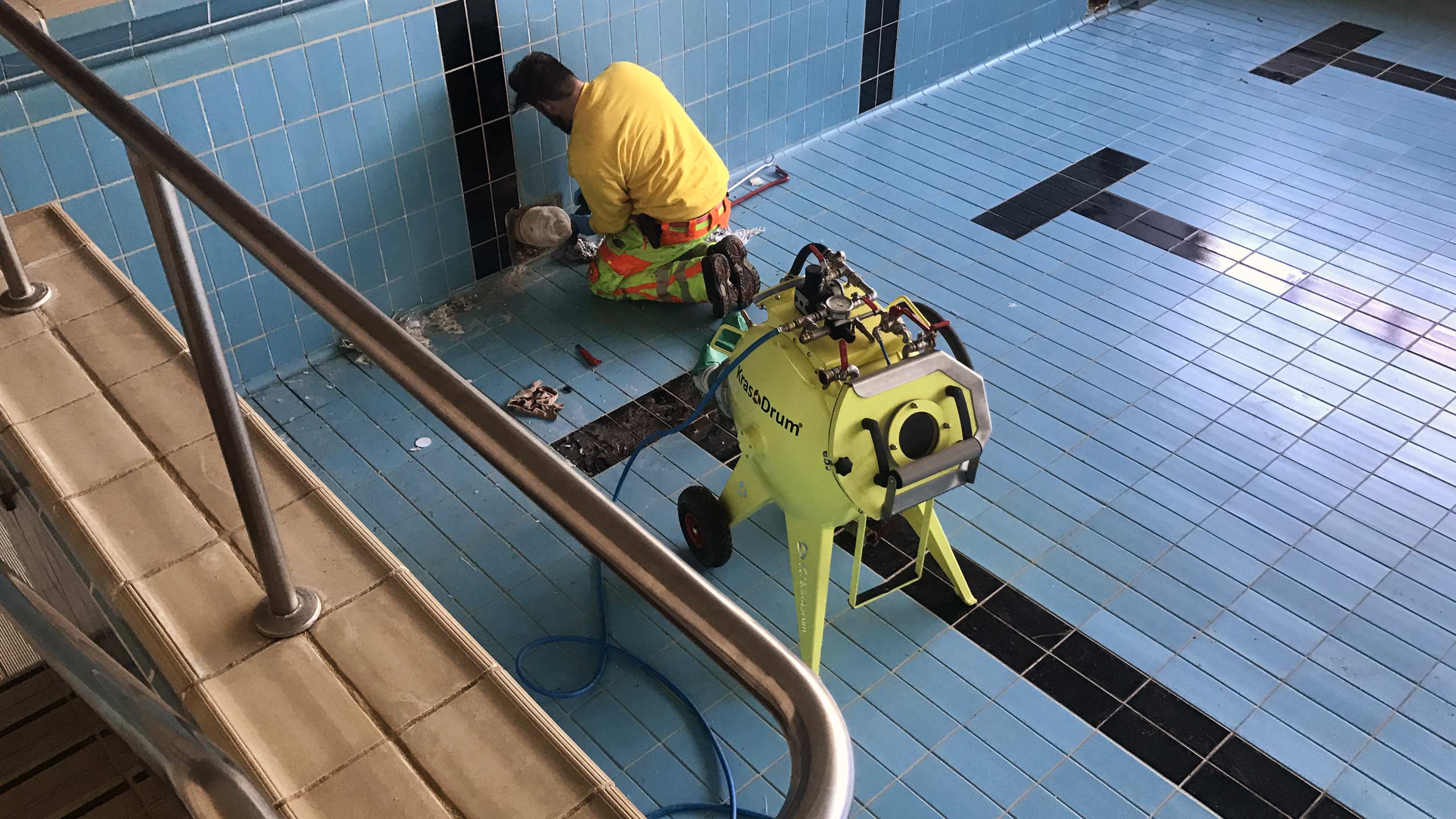 Sanierung eines Schwimmbades mit Inlinern