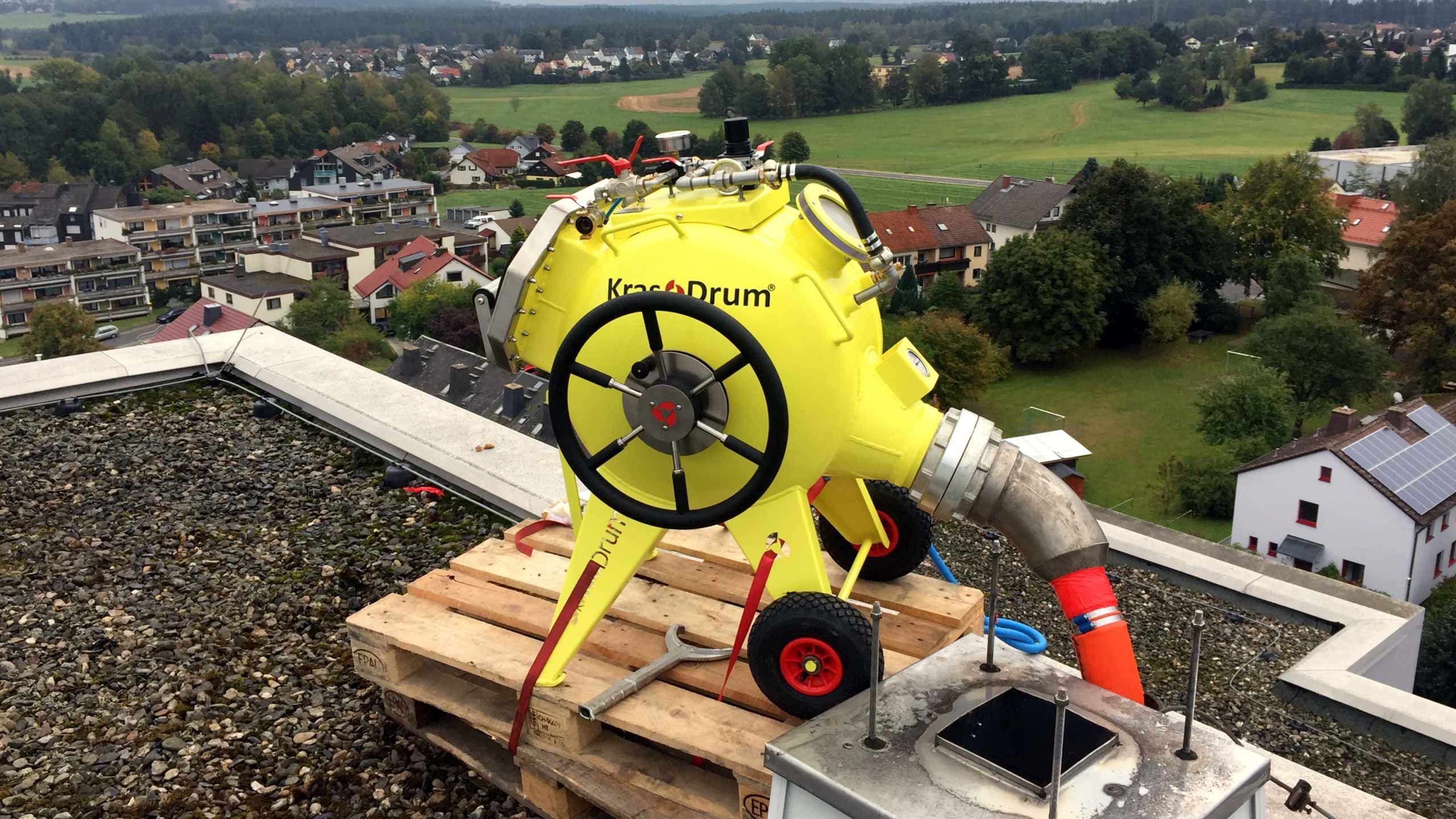Rohrreinigung mit Hochdruck Vakuum Glocke